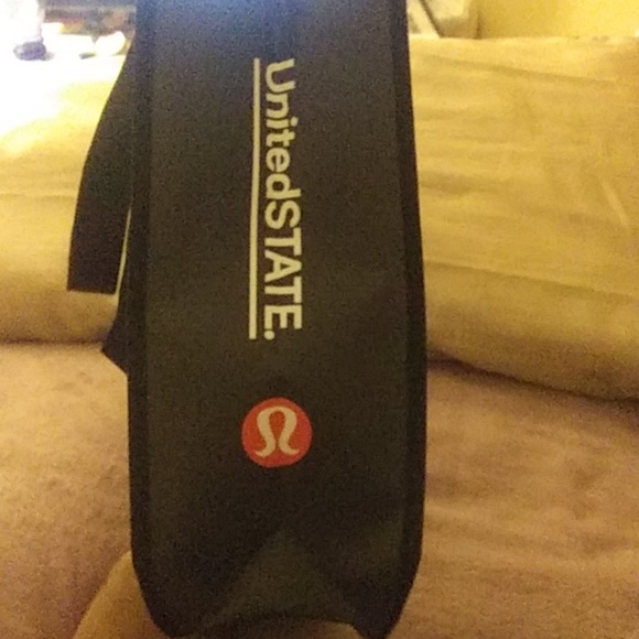 Lululemon Rare mini tote - Picture 2 of 3